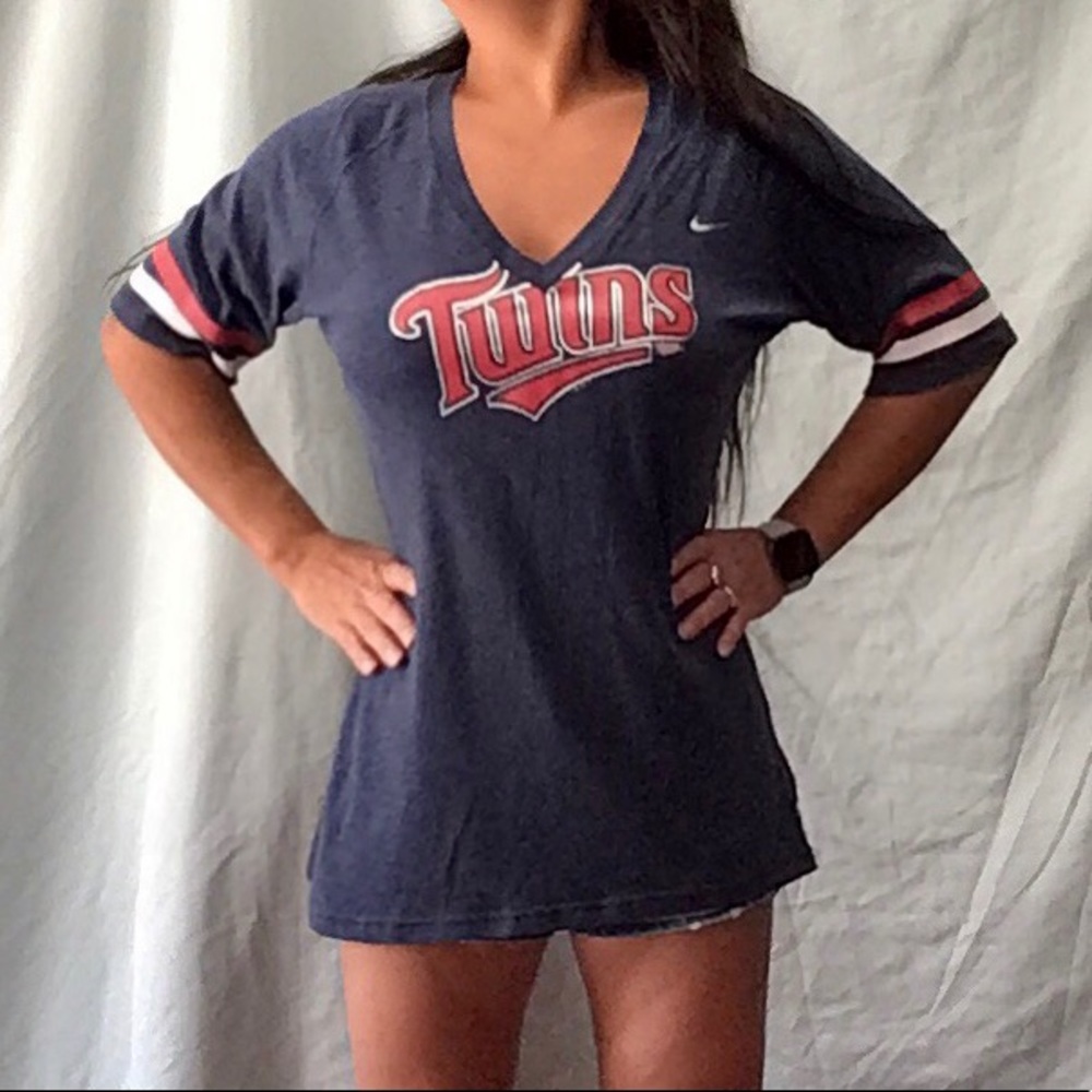 Nike Minnesota Twins V neck tee